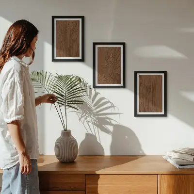 Trittico incorniciato con motivo naturale di corteccia d'albero in stile minimalista