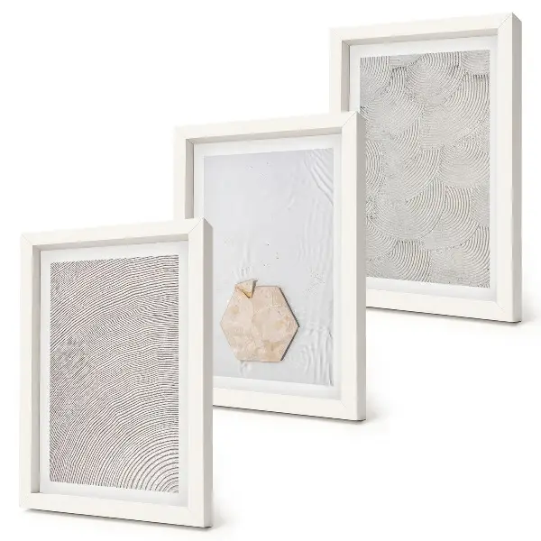 Trittico incorniciato texture leggere sulla sabbia in delicato stile boho