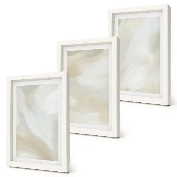 Composizione di 3 quadri con tracce di texture pittorica in stile minimalista
