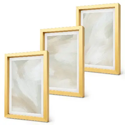 Composizione di 3 quadri con tracce di texture pittorica in stile minimalista
