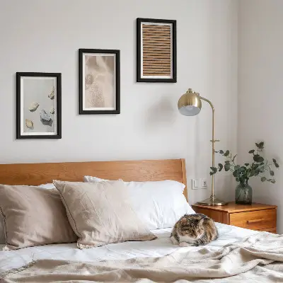Composizione di 3 quadri con texture di pietre, legno e tessuto