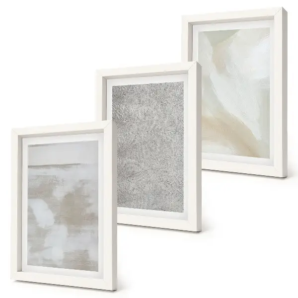 Composizione di 3 quadri con design astratto e texture pittoriche moderne