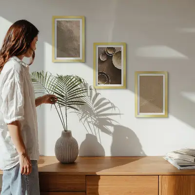 Composizione di 3 quadri con strutture in pietra in stile moderno minimalista