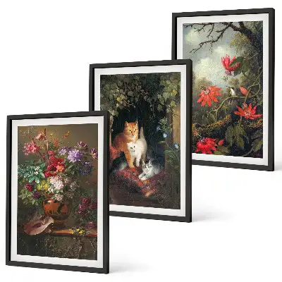 Composizione di quadri con fiori vintage, gatti e natura
