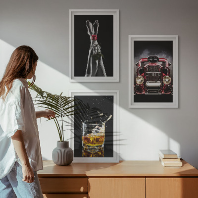 Set di 3 quadri Gambe di donna rosa auto whisky