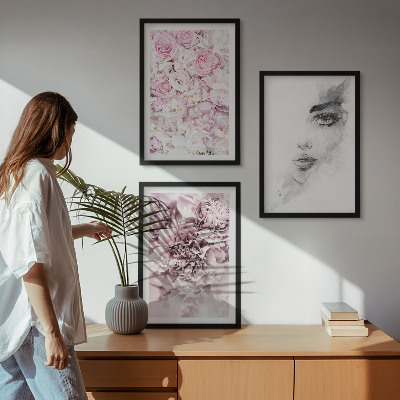 Set di 3 quadri Peonie, ritratto di una donna in bianco e nero