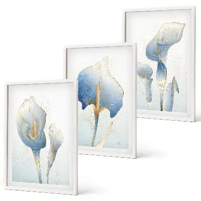Set di 3 quadri con fiori blu sullo sfondo