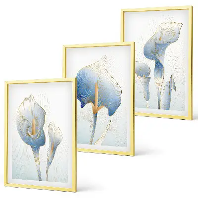 Set di 3 quadri con fiori blu sullo sfondo