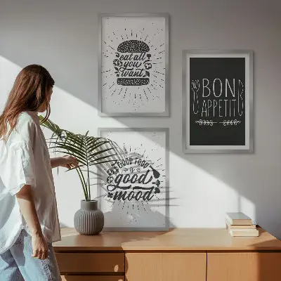 Set di quadri incorniciati con grafica culinaria e slogan a tema cibo