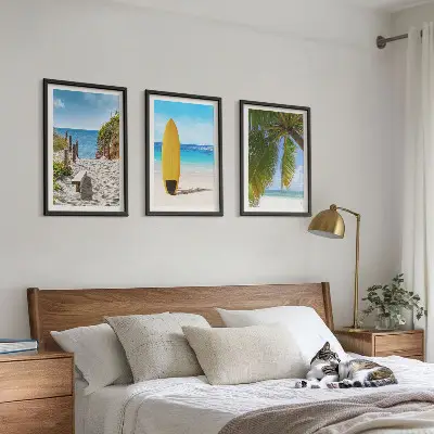 Composizione di quadri con spiagge in vacanza, onde e palme