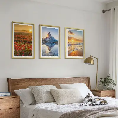 Set di 3 quadri con paesaggi di montagne e mari dell'ovest