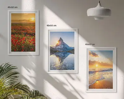 Set di 3 quadri con paesaggi di montagne e mari dell'ovest