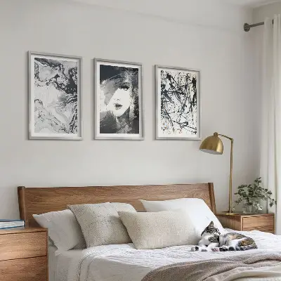Set di 3 quadri con motivi astratti in bianco e nero