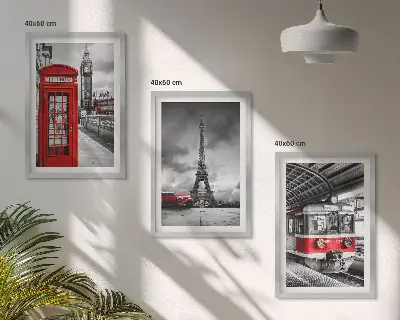 Set di quadri incorniciati con icone dei trasporti di Londra e Parigi