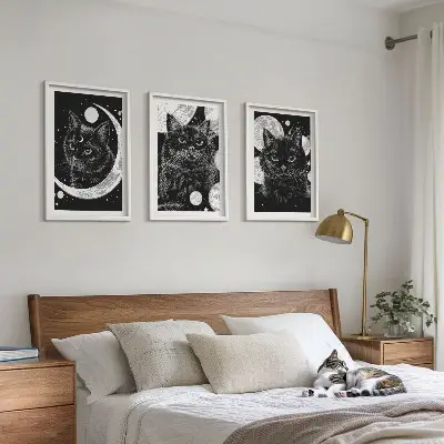 Set di 3 quadri con gatti neri, luna e spazio