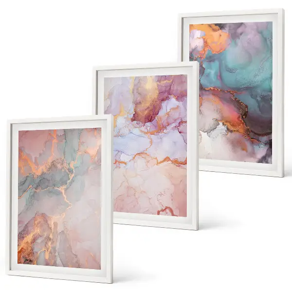 Composizione di quadri con motivi astratti dai colori pastello