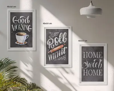 Composizione di quadri con motivi e iscrizioni per la cucina