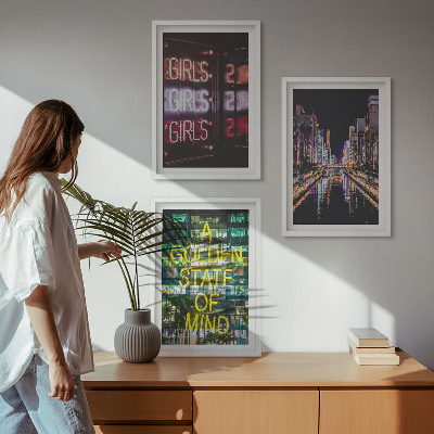 Composizione di quadri Insegne al neon sul fiume di notte