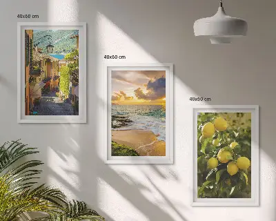 Set di 3 quadri con strade, mare, spiaggia e alberi di agrumi