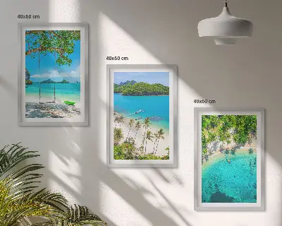 Composizione di quadri con spiagge, palme e acqua cristallina
