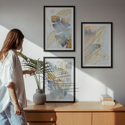 Composizione di quadri foglie di colore azzurro-beige chiaro