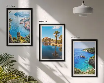 Set di 3 quadri con palme in riva al mare e acqua blu