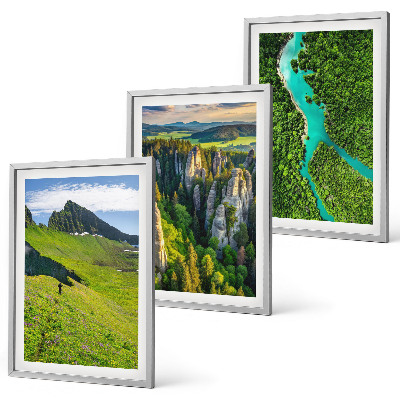 Set di 3 quadri Montagne verdi, rocce di fiume