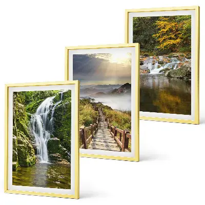 Set di 3 quadri con paesaggio autunnale di cascate, montagne e nuvole