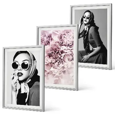 Set di quadri incorniciati con eleganti ritratti di donne e fiori