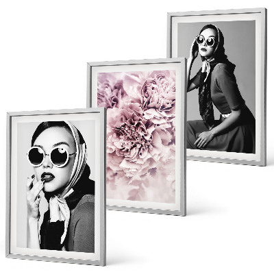 Set di quadri incorniciati Eleganti ritratti di donne con fiori
