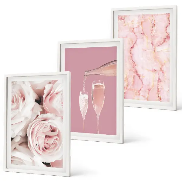 Set di 3 quadri con rose color champagne su sfondo marmo