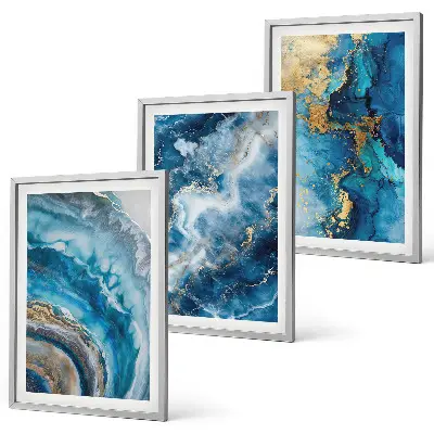 Composizione di quadri con motivi astratti blu