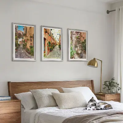 Composizione di quadri strade, fiori e atmosfera italiana