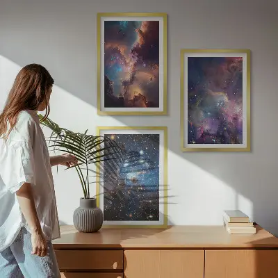 Composizione di quadri con paesaggi stellari cosmici
