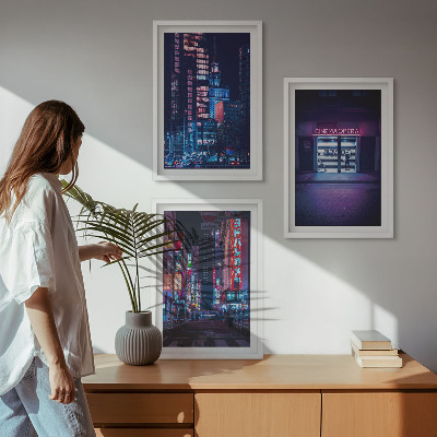 Set di quadri incorniciati Ingresso al neon della città notturna