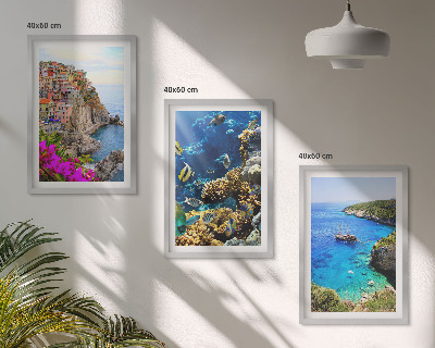 Composizione di quadri Vista sul mare, case colorate