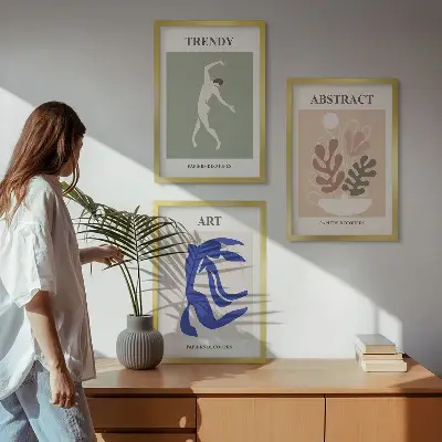 Set di quadri incorniciati con le eleganti figure vegetali di Matisse
