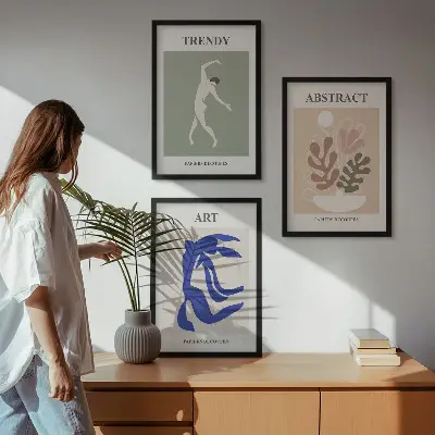 Set di quadri incorniciati con le eleganti figure vegetali di Matisse