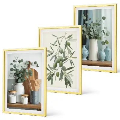 Set di 3 quadri con olive verdi ed eucalipto