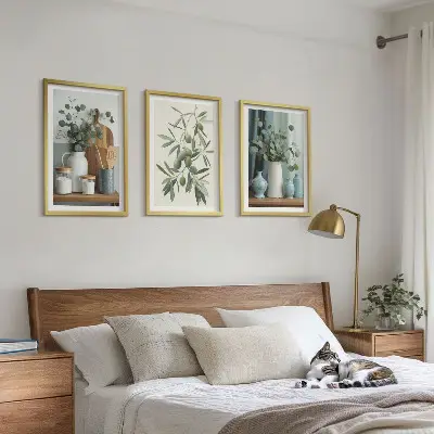 Set di 3 quadri con olive verdi ed eucalipto