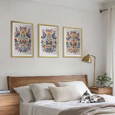 Composizione di quadri Motivi floreali dai colori intensi