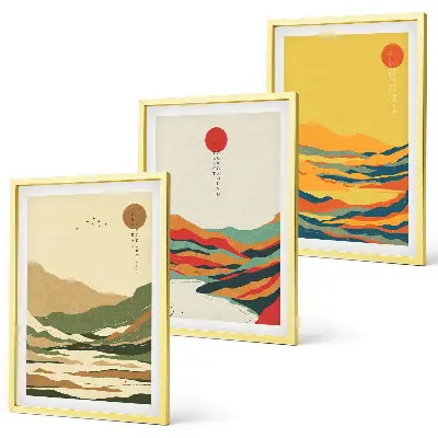 Composizione di quadri con disegni colorati di montagne in stile Japandi