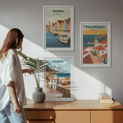 Set di quadri incorniciati con vedute di città costiere europee