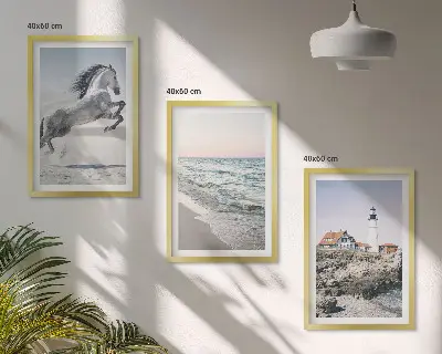 Set di quadri incorniciati con stampa di spiaggia dei cavalli, faro e onde