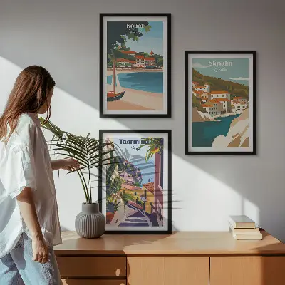 Set di quadri incorniciati con illustrazioni di città costiere