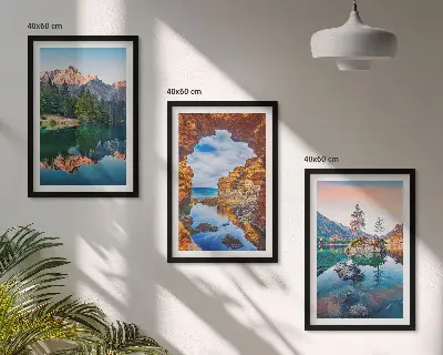 Set di 3 quadri con riflessi rocciosi sui laghi di montagna