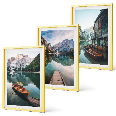 Composizione di quadri Lago, montagne, barche, cottage