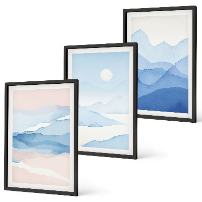 Composizione di quadri montagne blu e rosa ad acquerello