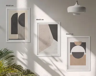 Set di quadri incorniciati con motivi di forme astratte nei toni del beige e marrone