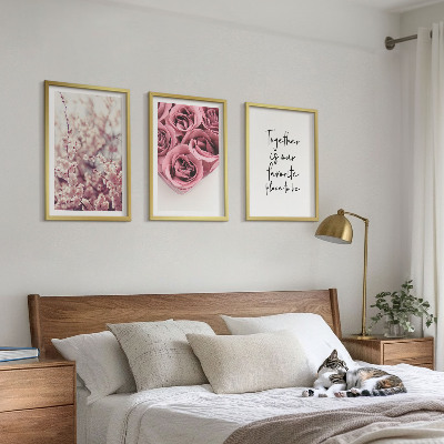 Composizione di quadri Mazzi di fiori di rose con una scritta